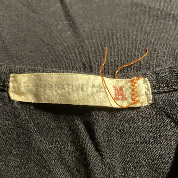 Lot of mostly Large & X- Large Tanks, Brand Variety - Picture 10 of 11